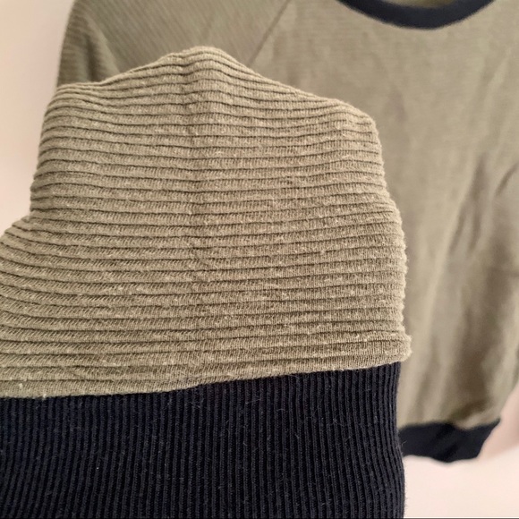 🦋 Army Green Ribbed Tee 🦋 - Picture 5 of 5